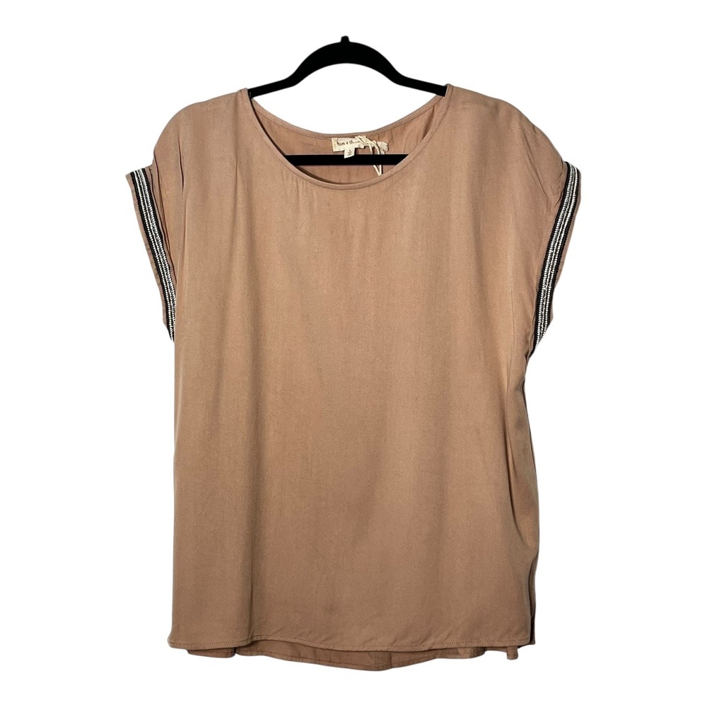 Hem & Thread Womens Tan Cap Sleeve Blouse Embroidered Trim Scoop‎ Neck NWT Large